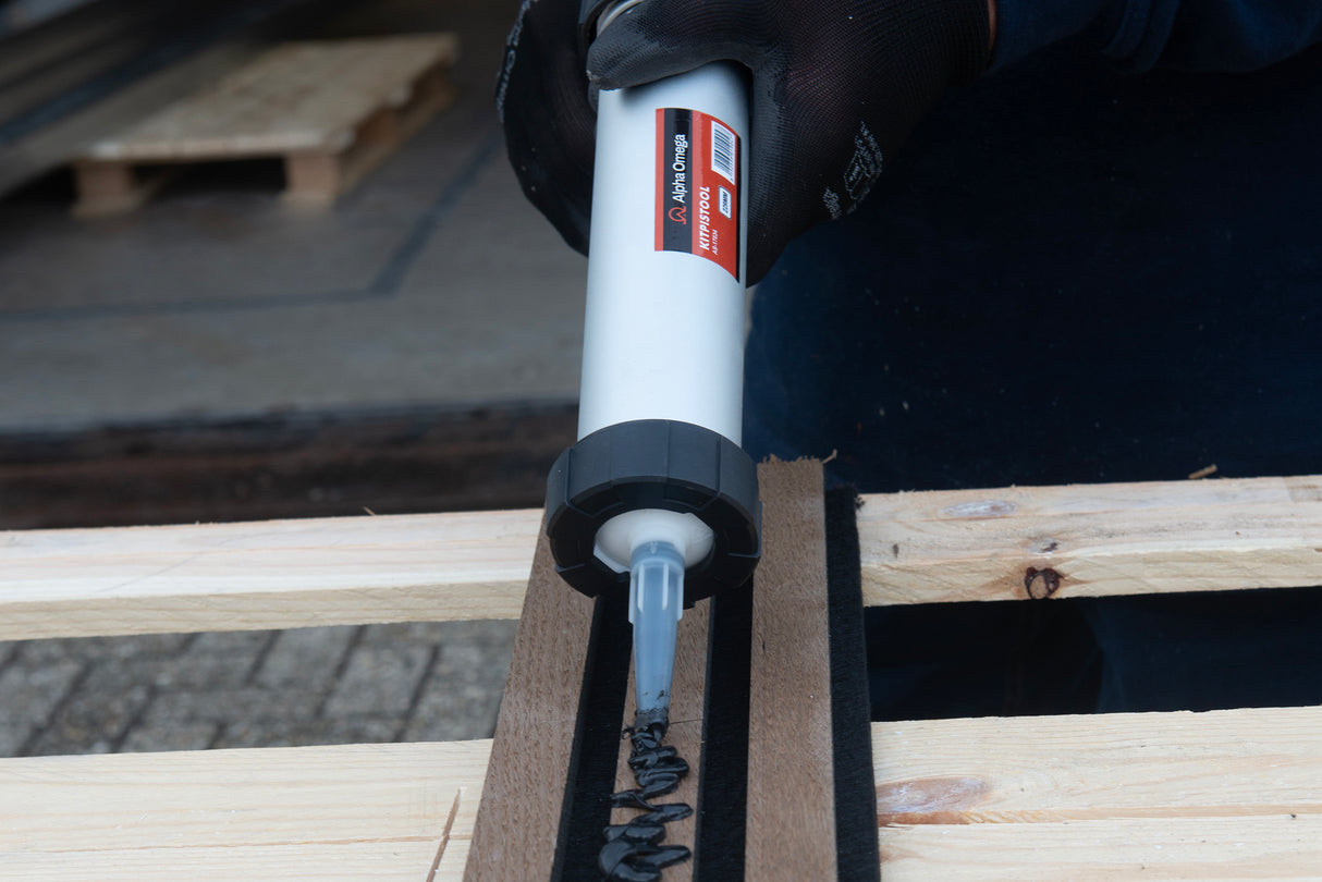 Alpha Omega Kitpistool – Robuust Metalen Frame voor Universele Kitkokers