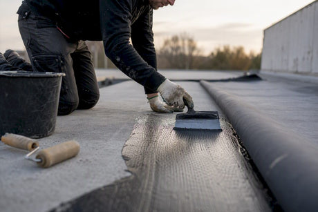 EPDM op beton verlijmen: kan het en hoe pak je het aan? - Dakdeals